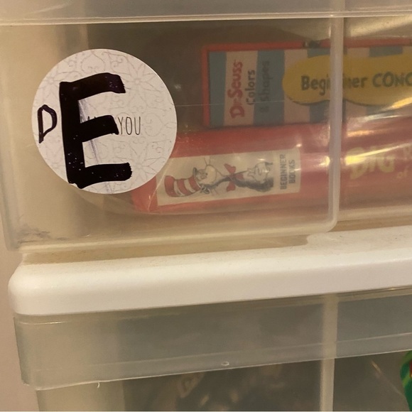 Dr Seuss Beginner Book and Concept Cards‎ Bundle for Kids - Picture 15 of 15